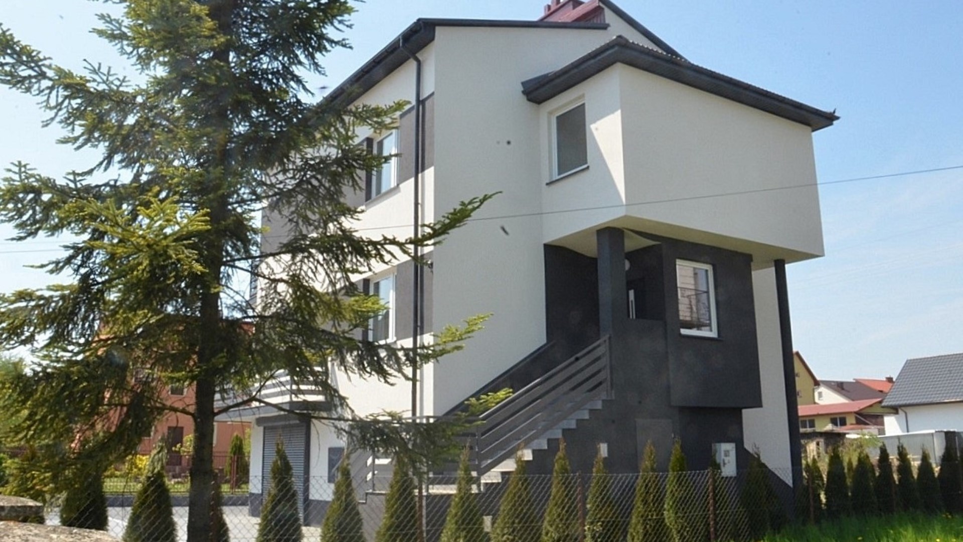Dom  na sprzedaż Solec-Zdrój, 7 pokoi, 210.00m², oferta LOK-DS-1883